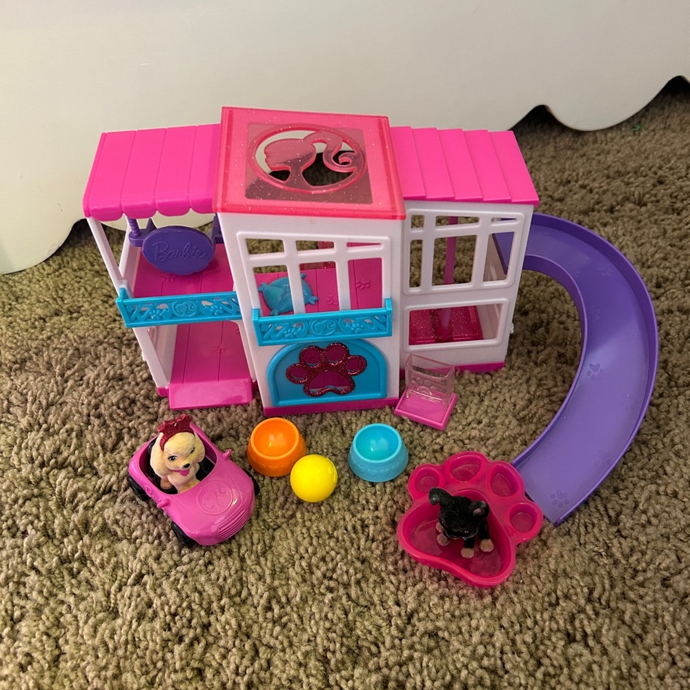 Barbie pet’s dream house